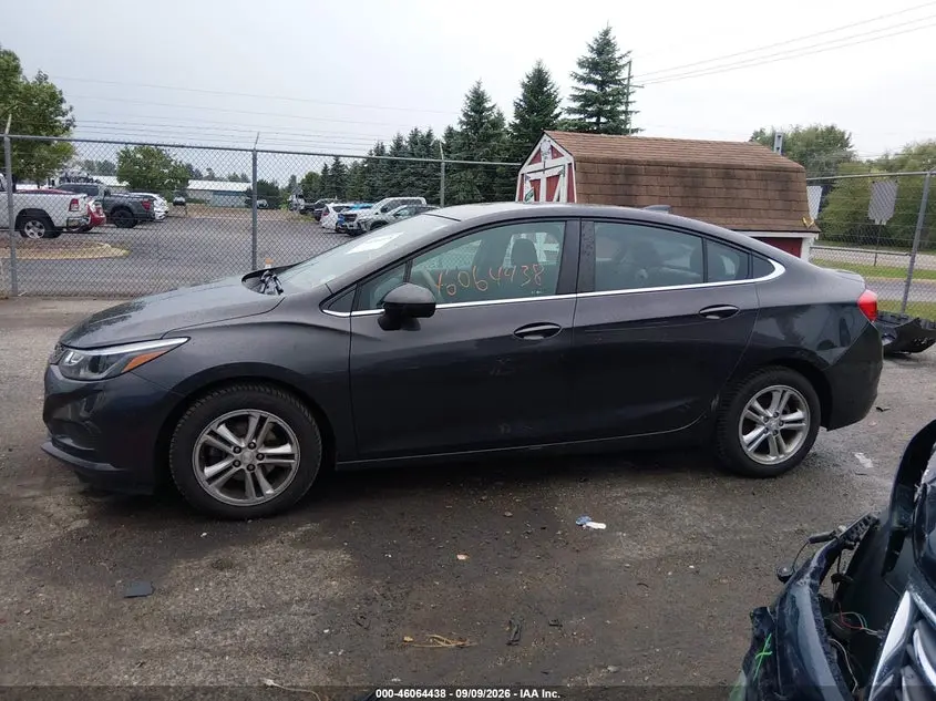 2017 CHEVROLET CRUZE LT AUTO