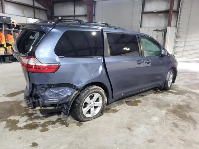2015 TOYOTA SIENNA LE  