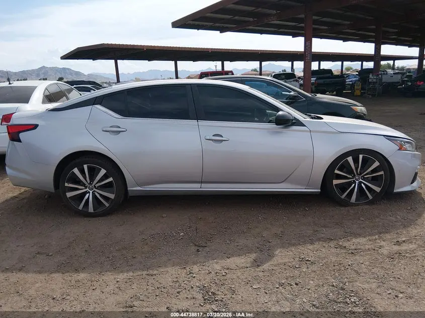 2020 NISSAN ALTIMA SR FWD