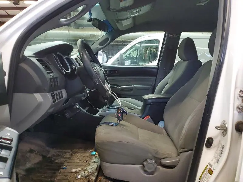 2014 TOYOTA TACOMA V6  