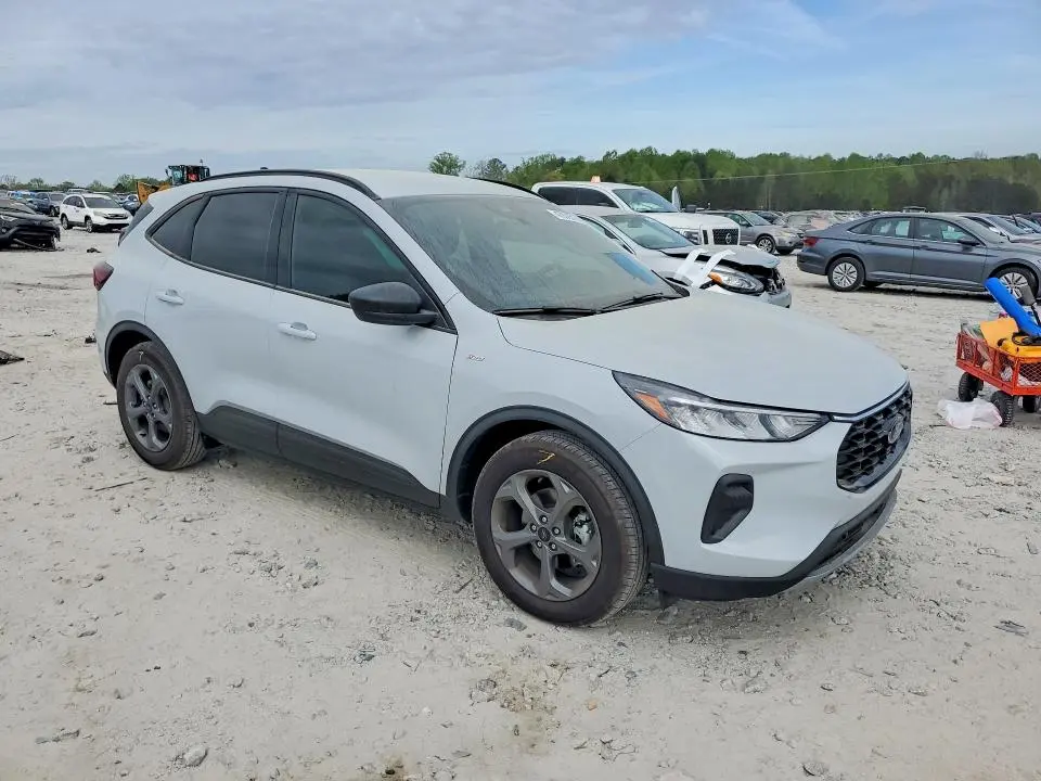 2026 FORD ESCAPE ST LINE  