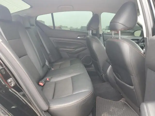 2019 NISSAN ALTIMA SR  