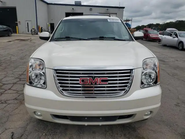 2011 GMC YUKON SLT  