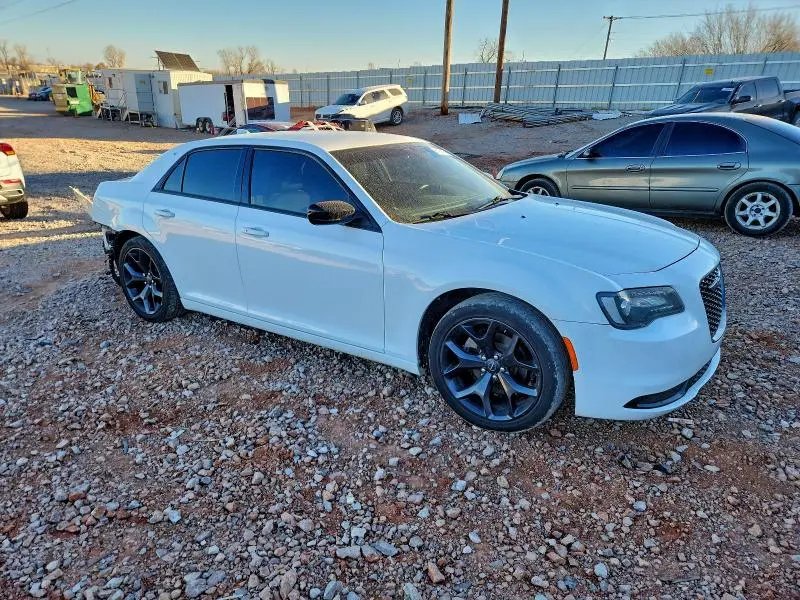 2021 CHRYSLER 300 TOURING  