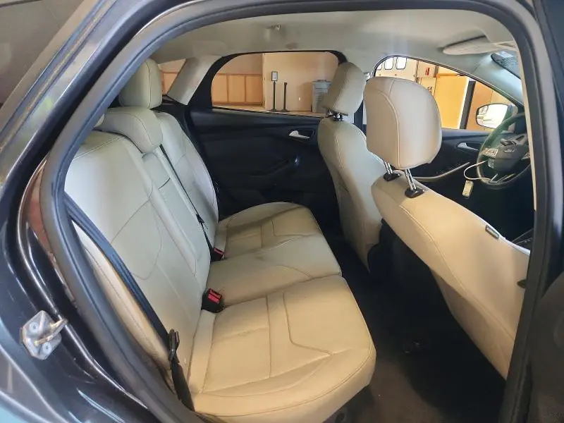 2016 FORD FOCUS TITANIUM  