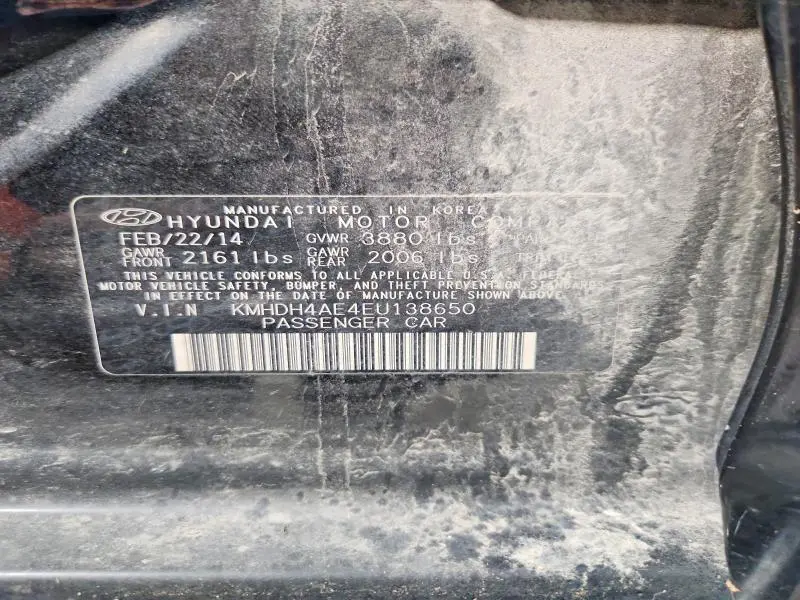 2014 HYUNDAI ELANTRA SE  