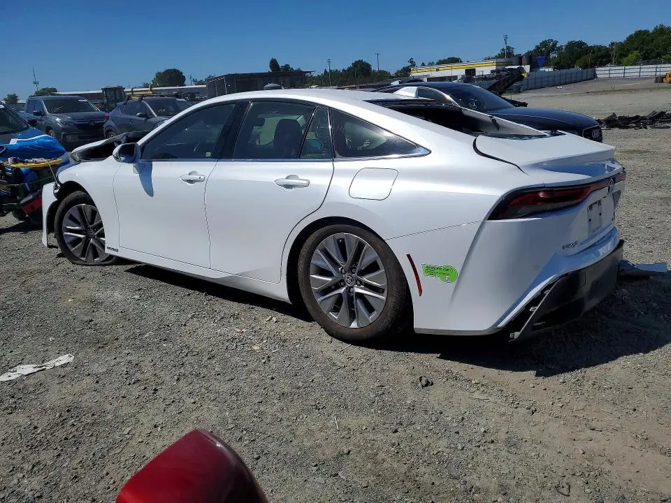 2022 TOYOTA MIRAI XLE  