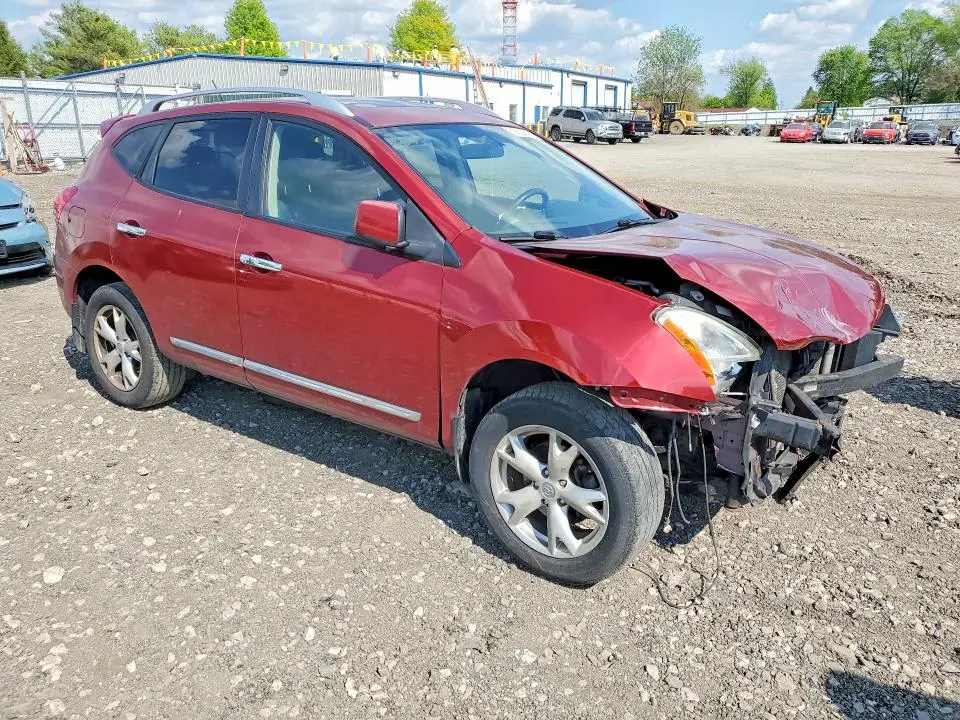2011 NISSAN ROGUE S  