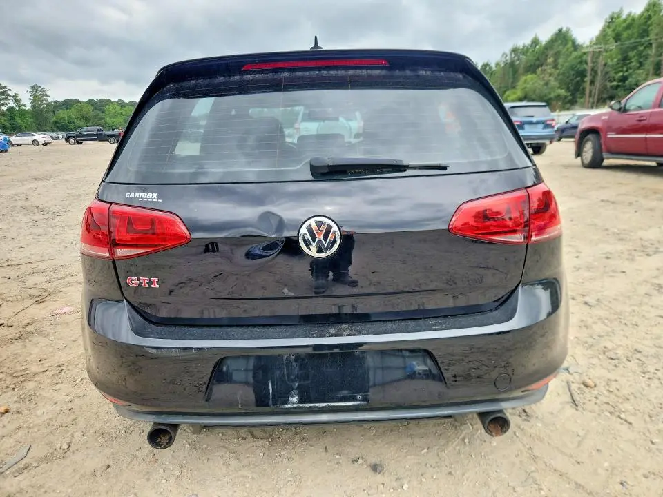 2015 VOLKSWAGEN GTI   