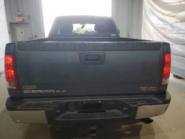 2011 GMC SIERRA K2500 SLE  