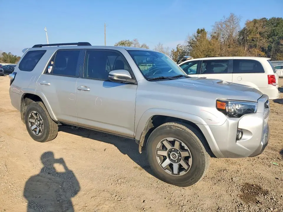 2019 TOYOTA 4RUNNER SR5/SR5 PREMIUM  