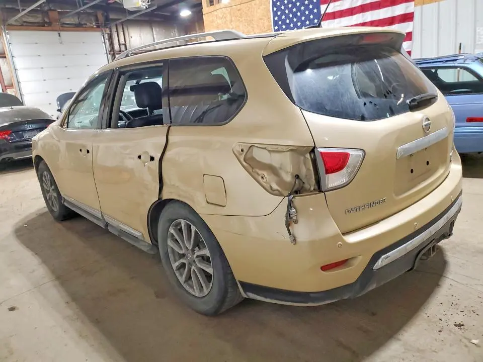 2013 NISSAN PATHFINDER S  