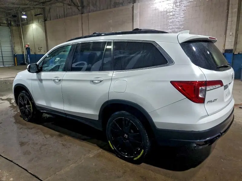 2021 HONDA PILOT SE  