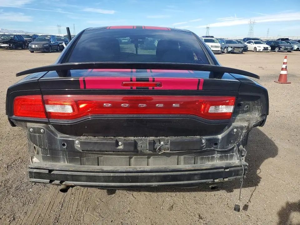 2014 DODGE CHARGER SE  