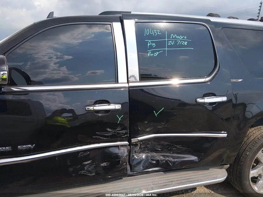 2013 CADILLAC ESCALADE ESV LUXURY
