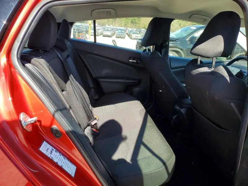 2022 TOYOTA PRIUS LE  
