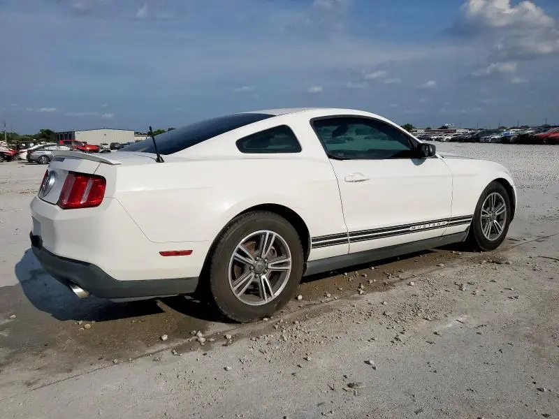 2012 FORD MUSTANG   