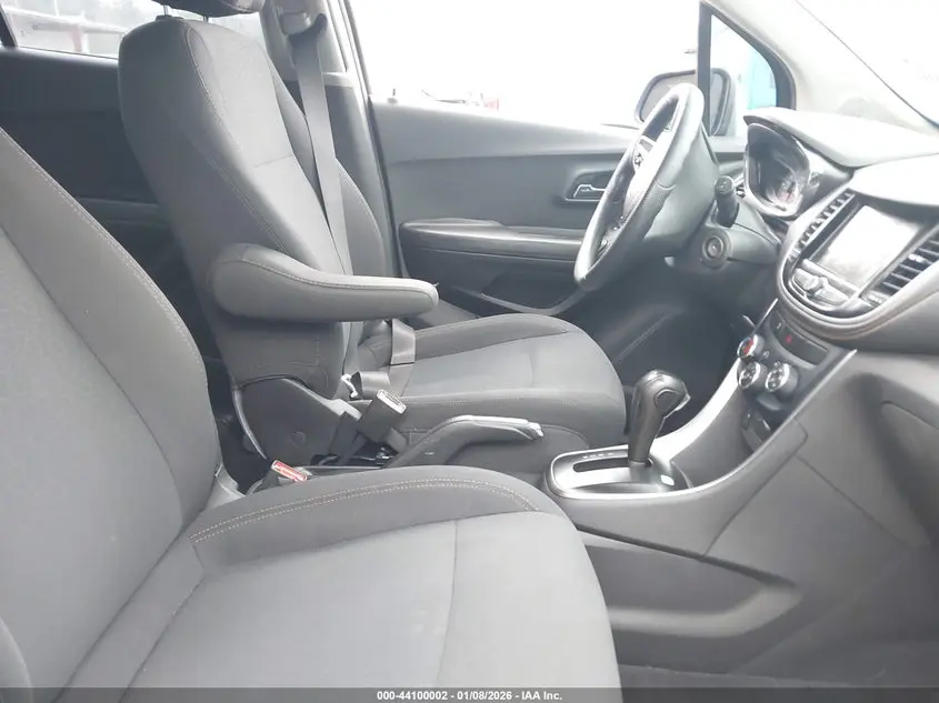 2019 CHEVROLET TRAX LS