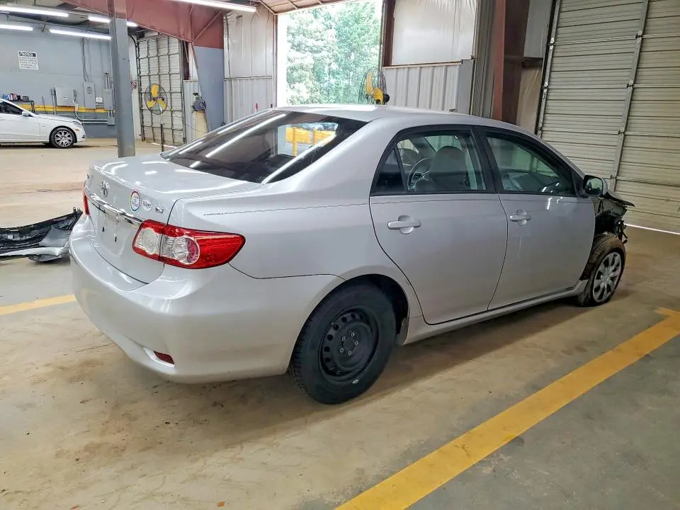2011 TOYOTA COROLLA LE  