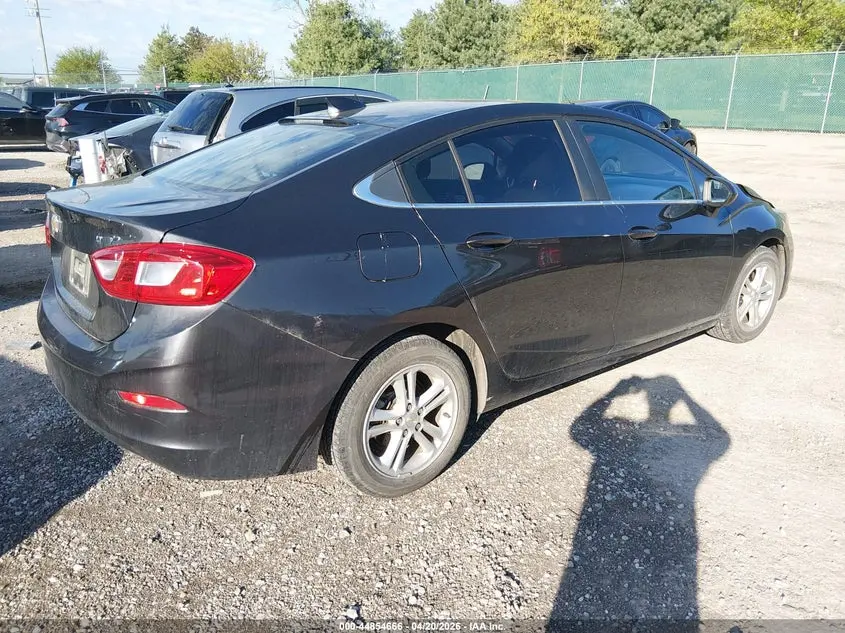 2017 CHEVROLET CRUZE LT AUTO