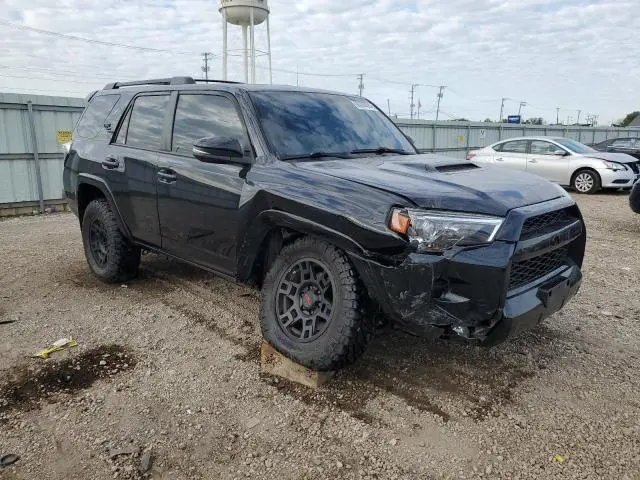 2019 TOYOTA 4RUNNER SR5/SR5 PREMIUM  