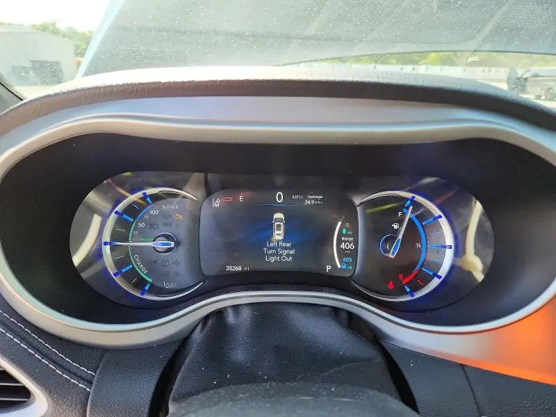 2023 CHRYSLER PACIFICA HYBRID TOURING L  