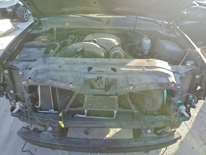 2013 CHEVROLET SUBURBAN K1500 LT  