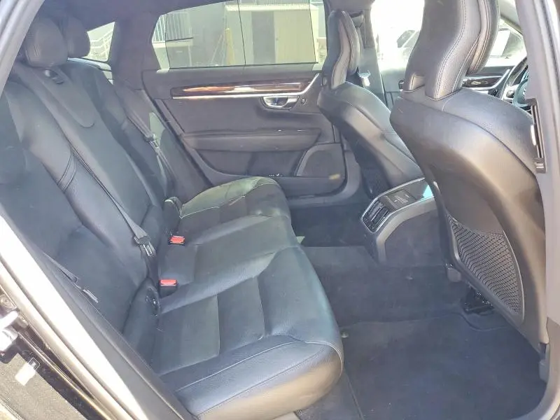 2019 VOLVO S90   
