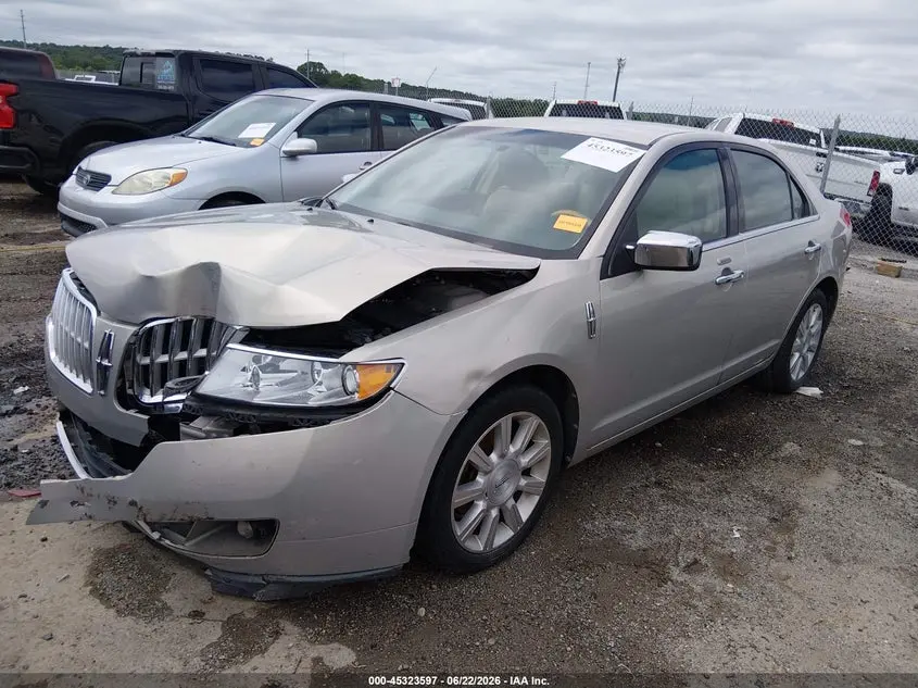 2010 LINCOLN MKZ  