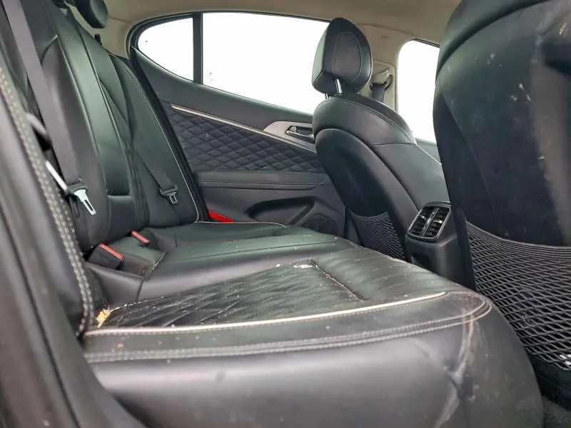 2019 GENESIS G70 PRESTIGE  