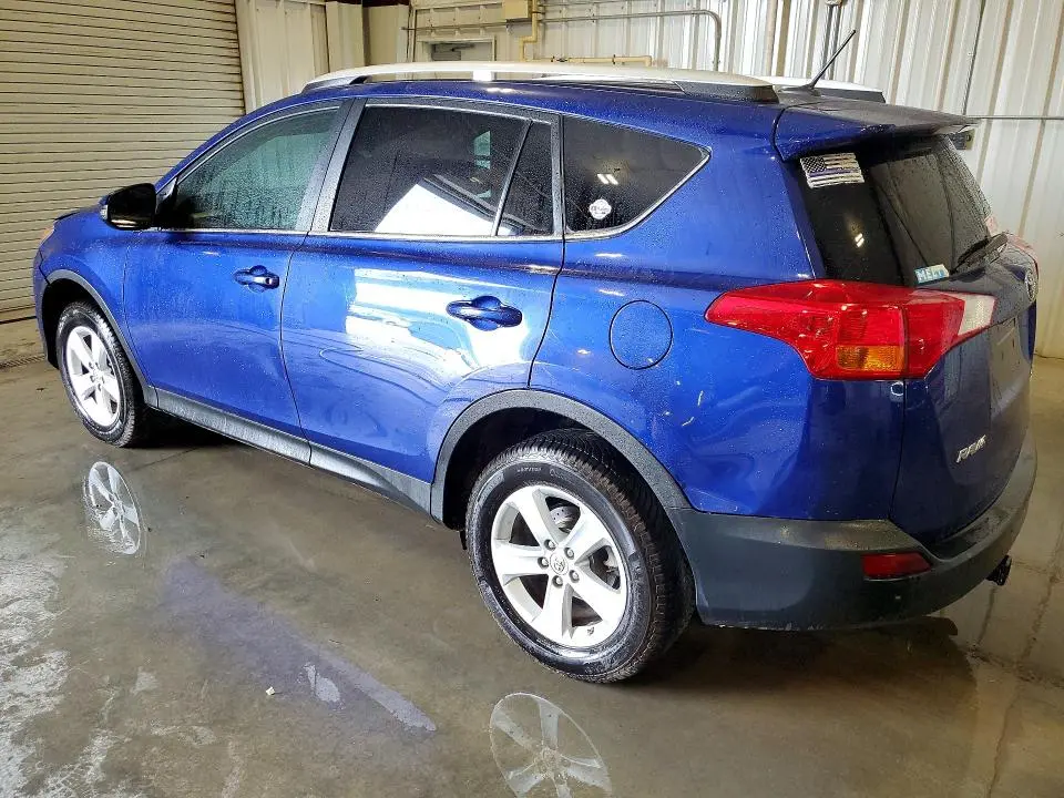 2014 TOYOTA RAV4 XLE  