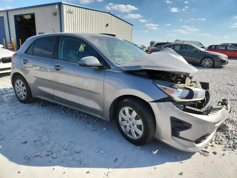 2021 KIA RIO S  