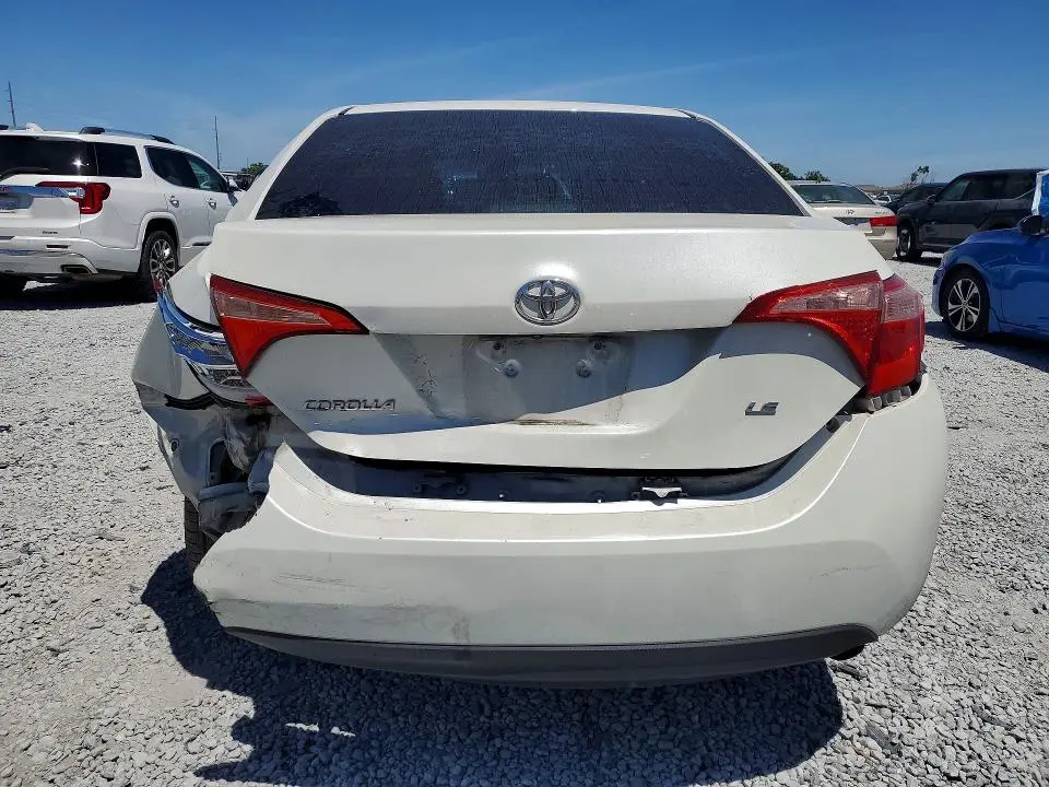 2018 TOYOTA COROLLA LE  