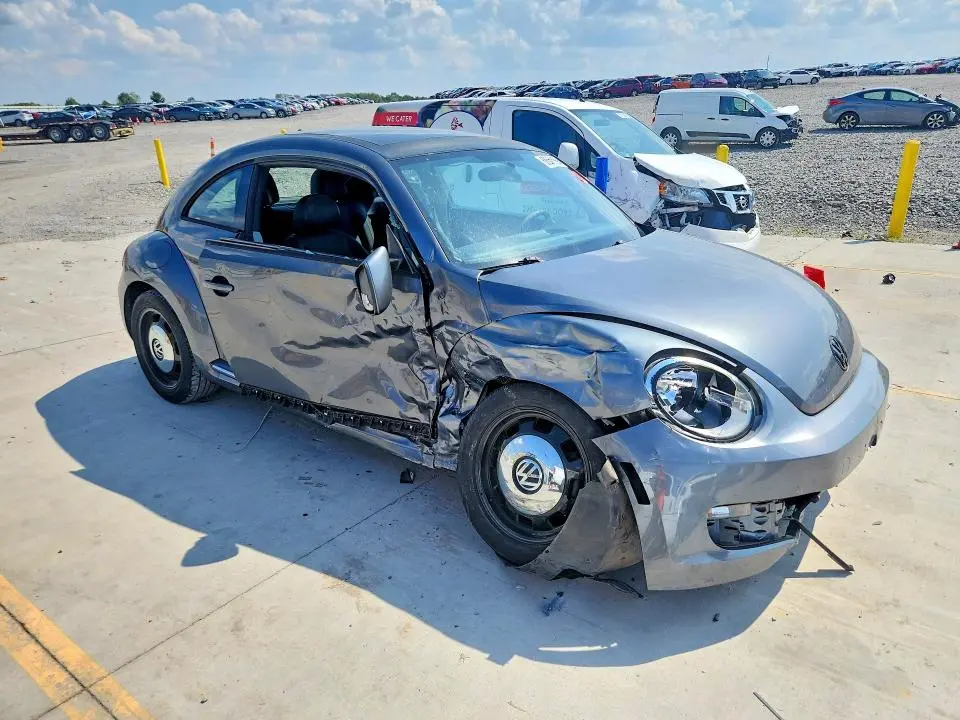 2015 VOLKSWAGEN BEETLE 1.8T  
