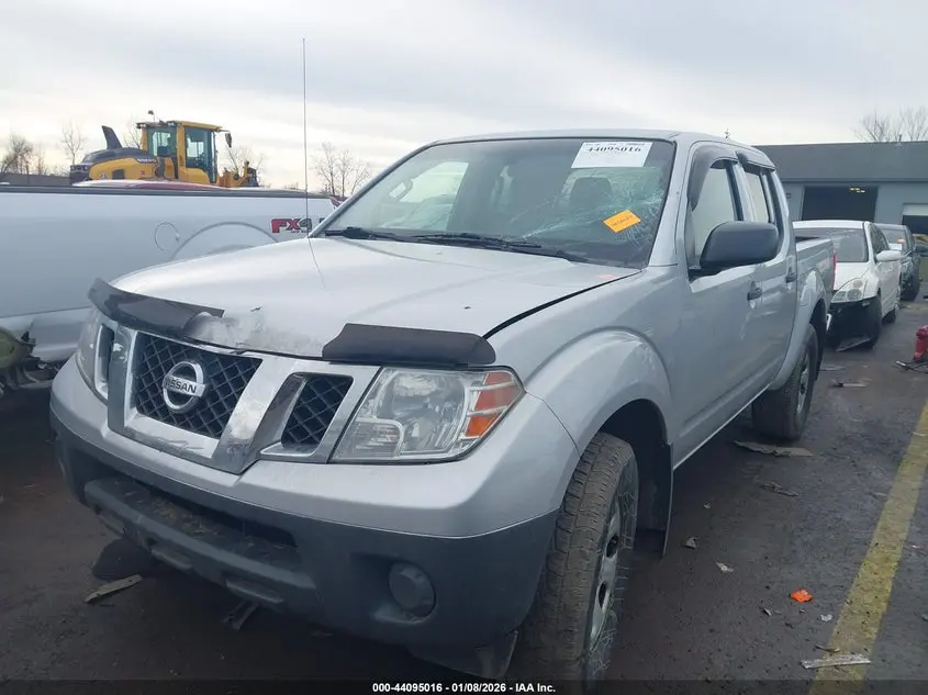 2012 NISSAN FRONTIER S
