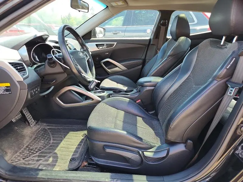 2013 HYUNDAI VELOSTER BASE  