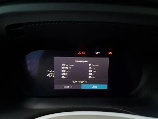 2023 VOLVO XC60 PLUS  