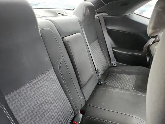 2015 DODGE CHALLENGER SXT  