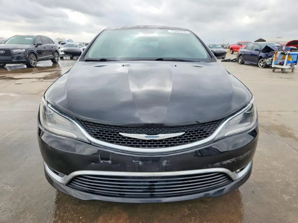2016 CHRYSLER 200 LIMITED  