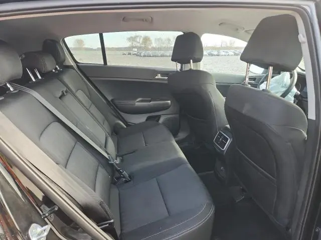 2022 KIA SPORTAGE LX  