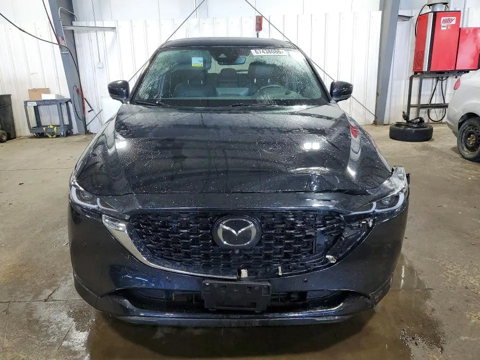 2023 MAZDA CX-5 SIGNATURE  