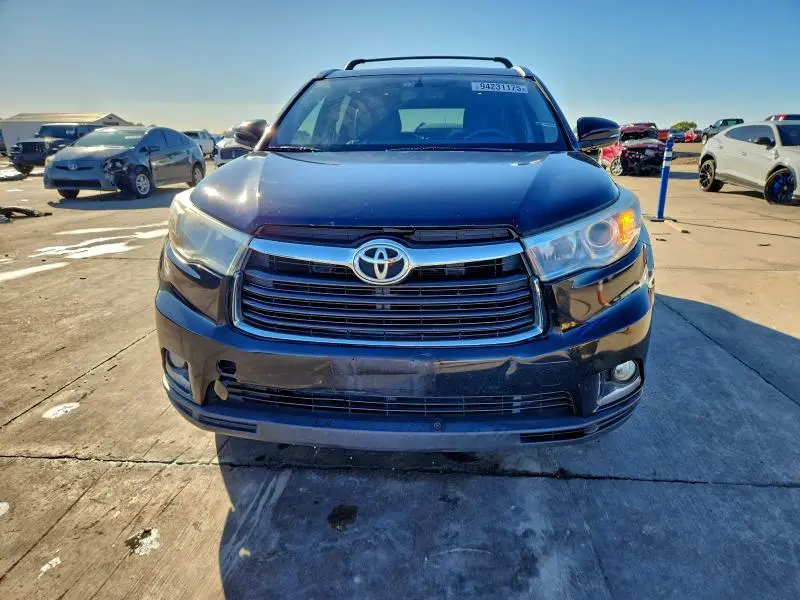 2016 TOYOTA HIGHLANDER LIMITED  