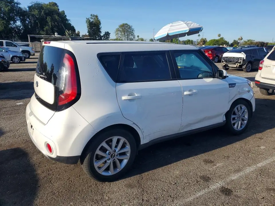 2017 KIA SOUL +  