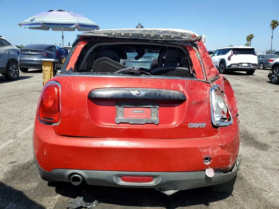 2016 MINI COOPER   