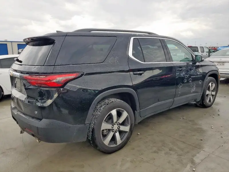 2023 CHEVROLET TRAVERSE LT  