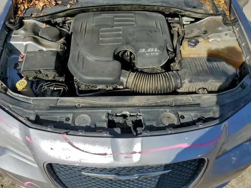 2015 CHRYSLER 300 LIMITED  