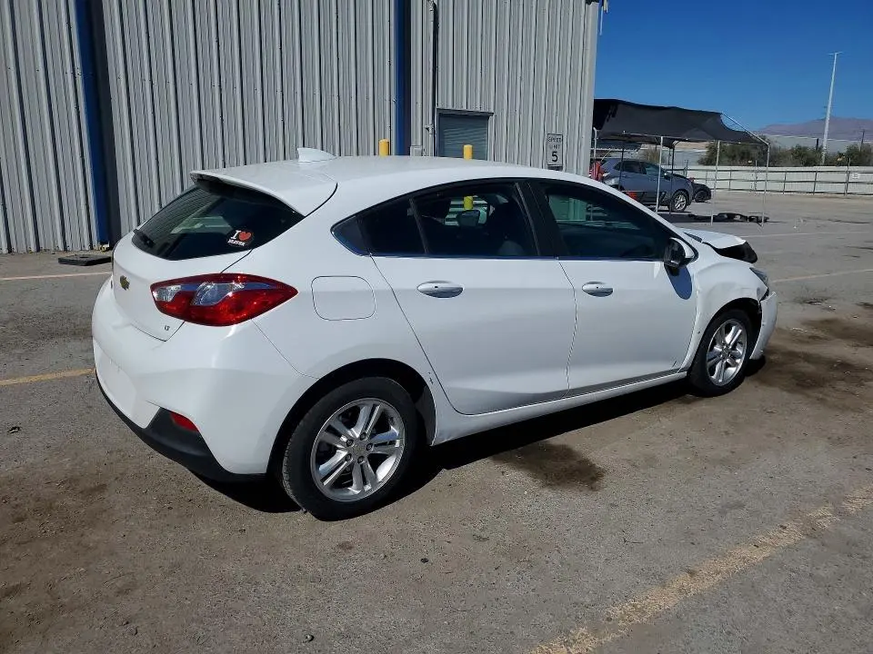 2018 CHEVROLET CRUZE LT  