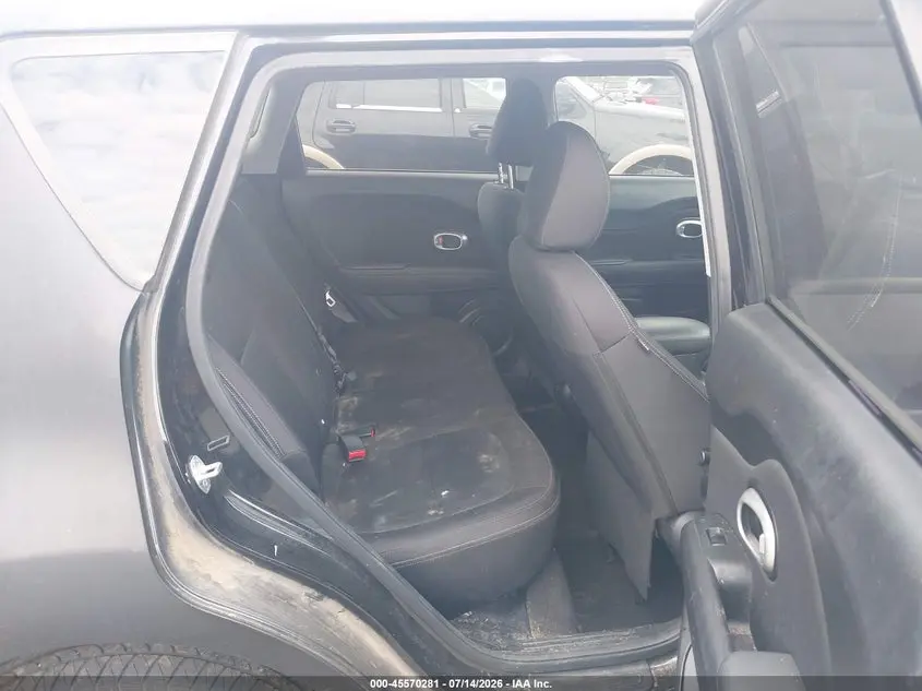 2015 KIA SOUL  