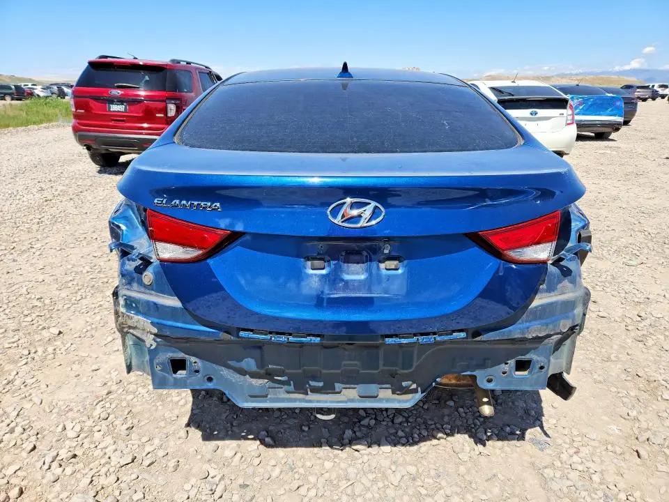 2015 HYUNDAI ELANTRA SE  