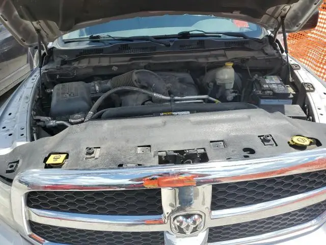 2014 RAM 1500 SLT  